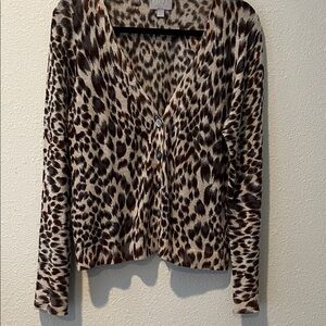 Cashmere Pure Collection Animal Print Cardigan Sweater
100% Cashmere
Sz 10